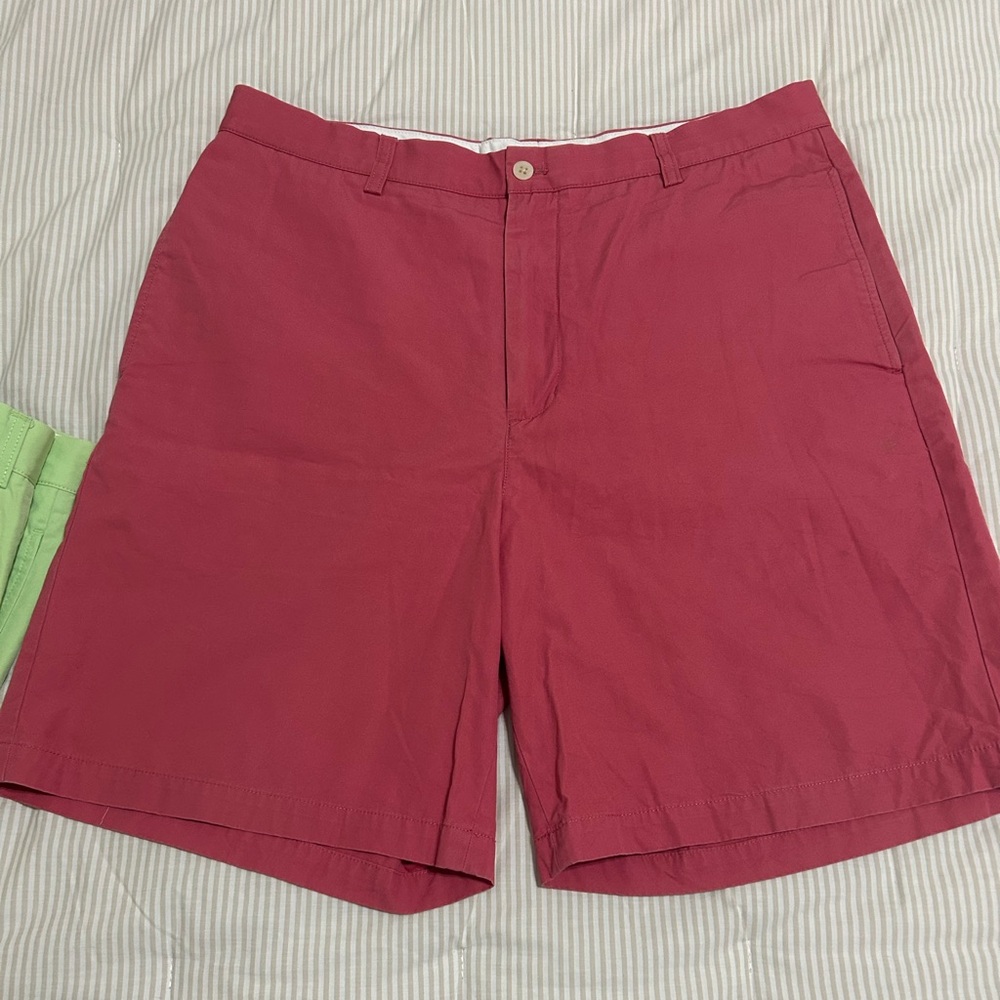 Vineyard Vines men’s “Links short” size 35